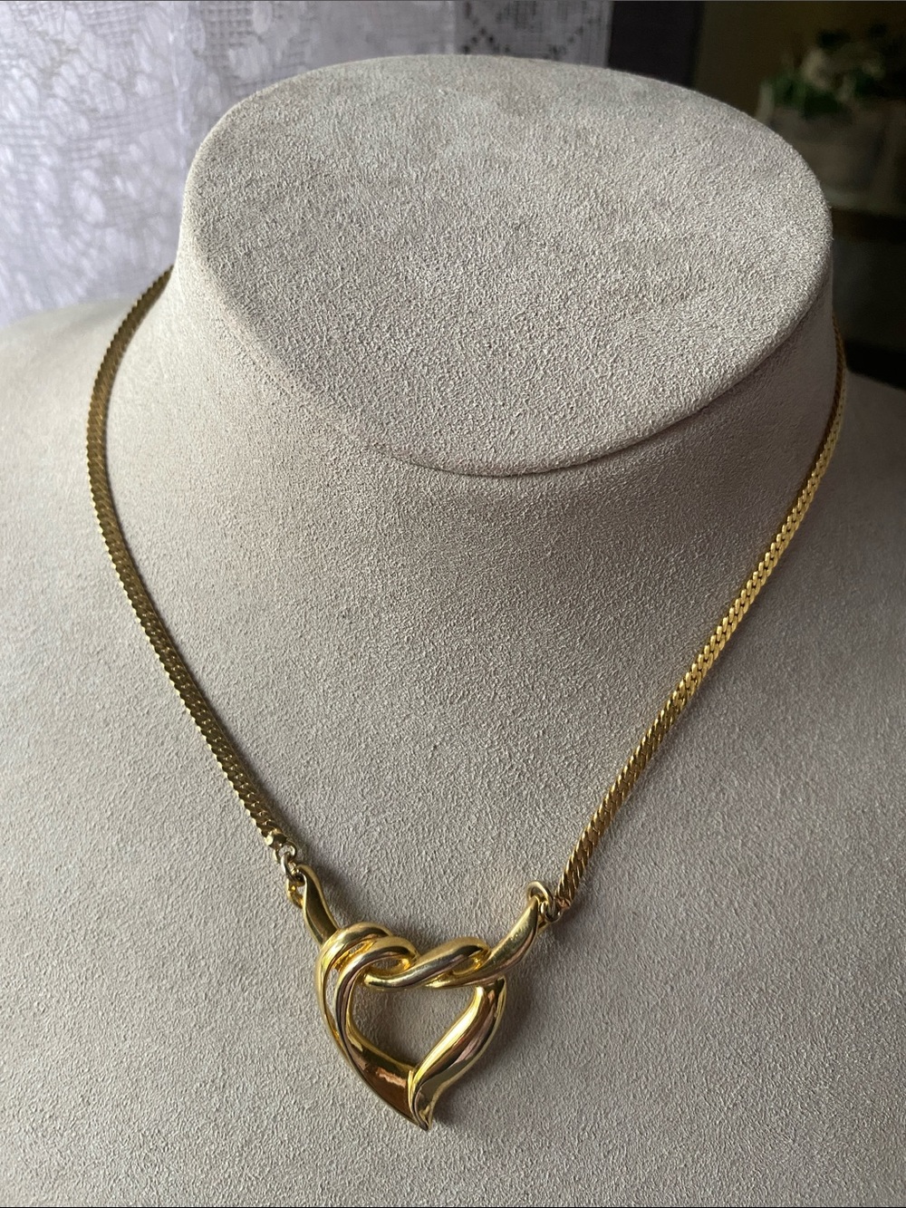 1990s Gold Heart Pendant Necklace (Korea)